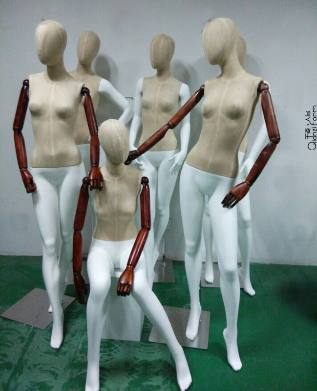 全身包布女模特